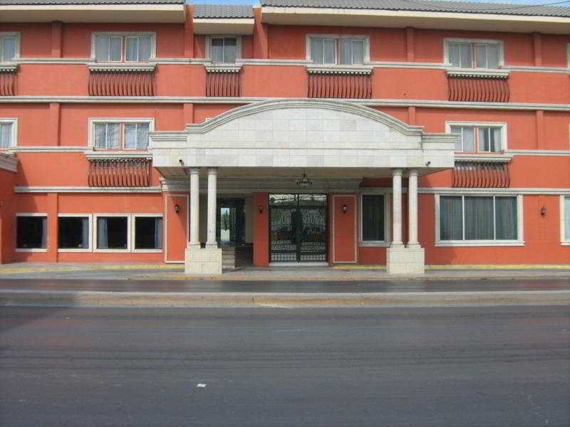 Hotel El Camino Inn & Suites เรย์โนซา ภายนอก รูปภาพ